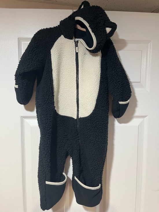 Columbia Other - Columbia Black and Cream Sherpa Baby Footie with Hood 12-18